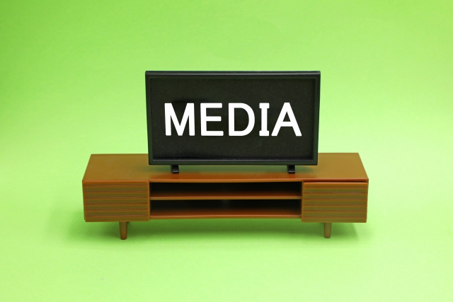 テレビ画面、オフの状態